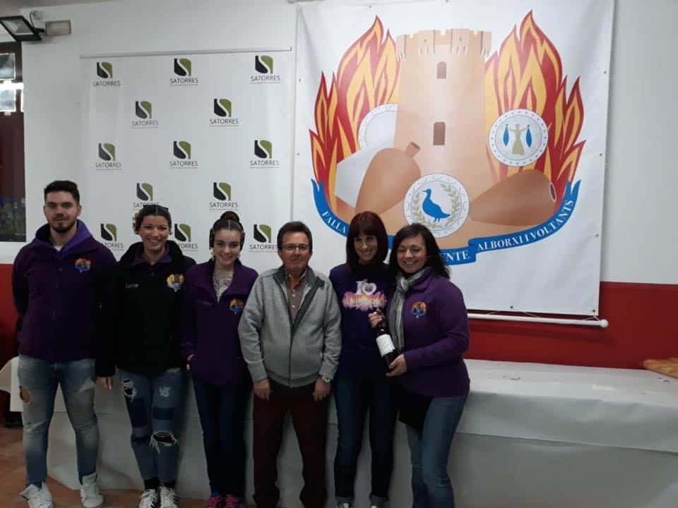Clínica Dental Satorres en la Falla Jacinto Benavente Alborxí de Paterna