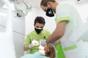 Doctor Satorres - Colocación Coronas Zirconio | Clínica Dental en Paterna y Manises