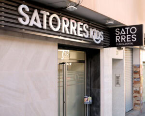 Nuevas instalaciones de Clínica Dental Satorres en Paterna, clínica dental moderna en l’Horta Nord