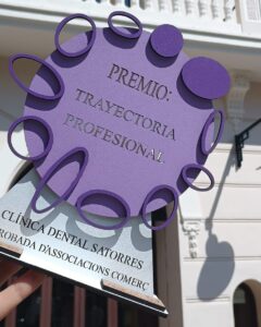 Premio a la Trayectoria Profesional otorgado a Clínica Dental Satorres en los Premios del Comercio Local de l’Horta Nord