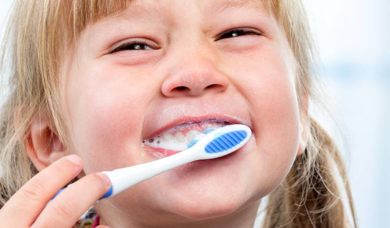 Limpieza | Revisión dental Infantil | Clínica Dental Satorres en Paterna y Manises