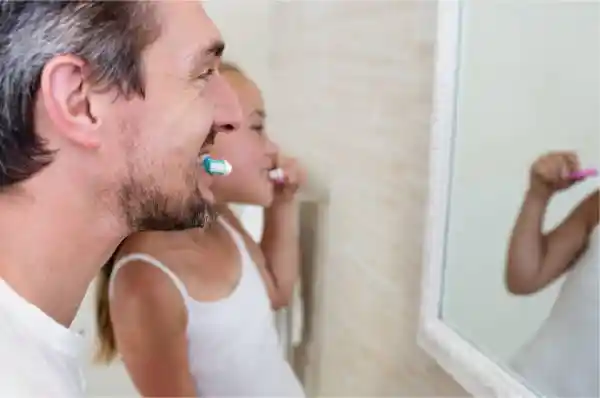 Cepillado nocturno | Clínica Dental SATORRES - Paterna - Manises