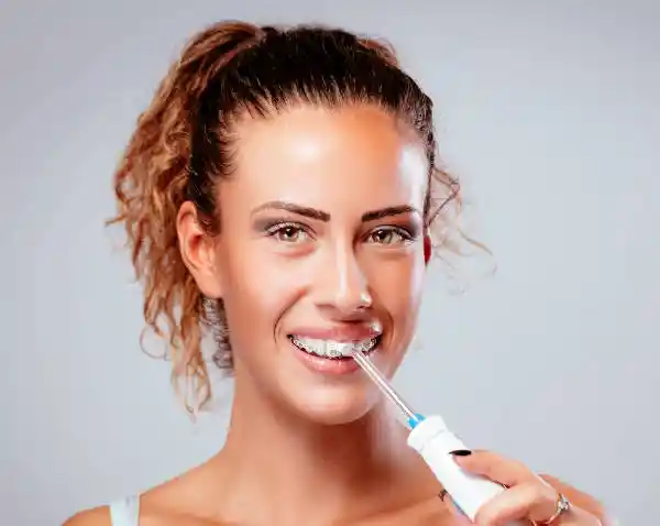 Cepillado Nocturno Ortodoncia | Clínica Dental SATORRES - Paterna - Manises