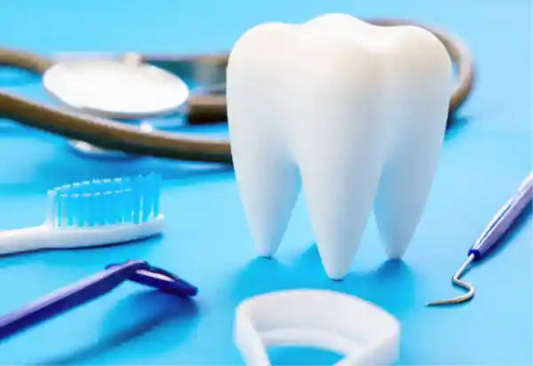 Salud dientes cepillado nocturno | Clínica Dental SATORRES - Paterna - Manises